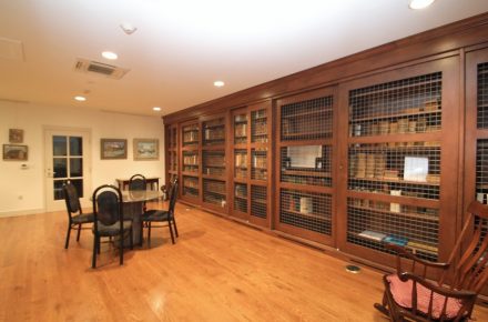 RichLibrary045